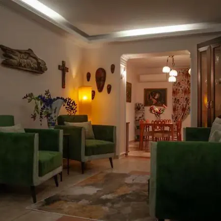 The House Of Nostalgia Apartment Tirana Exterior photo